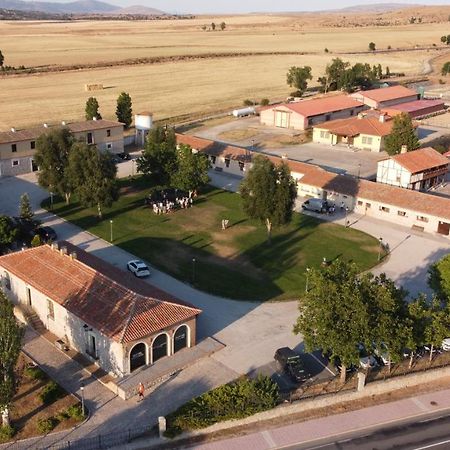 Hostal Las Paneras Ávila Luaran gambar