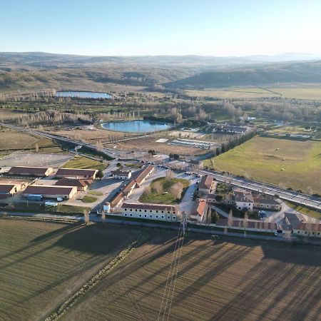 Hostal Las Paneras Ávila Luaran gambar