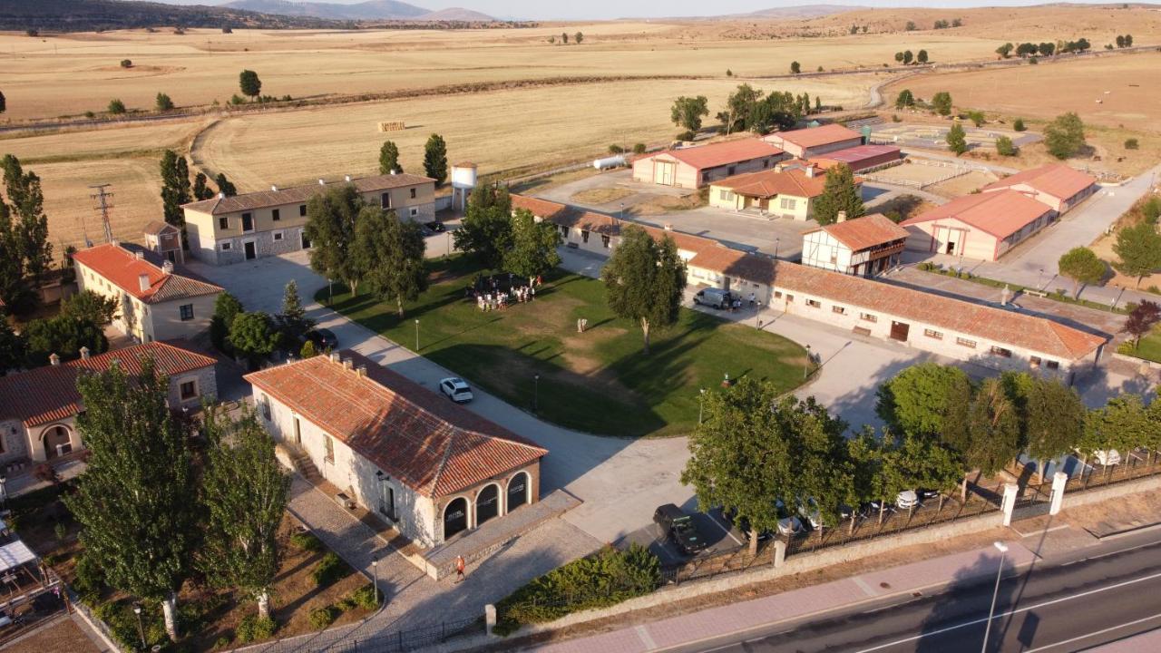 Hostal Las Paneras Ávila Luaran gambar
