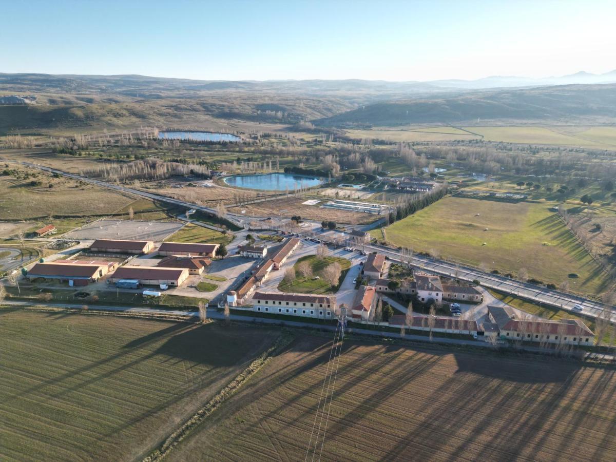 Hostal Las Paneras Ávila Luaran gambar