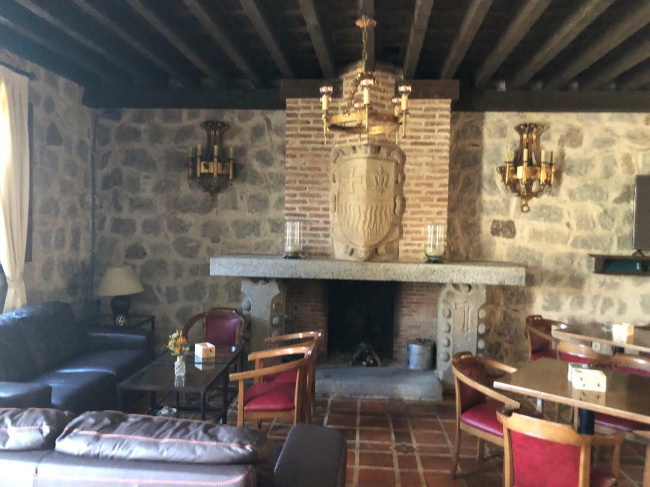 Hostal Las Paneras Ávila Luaran gambar